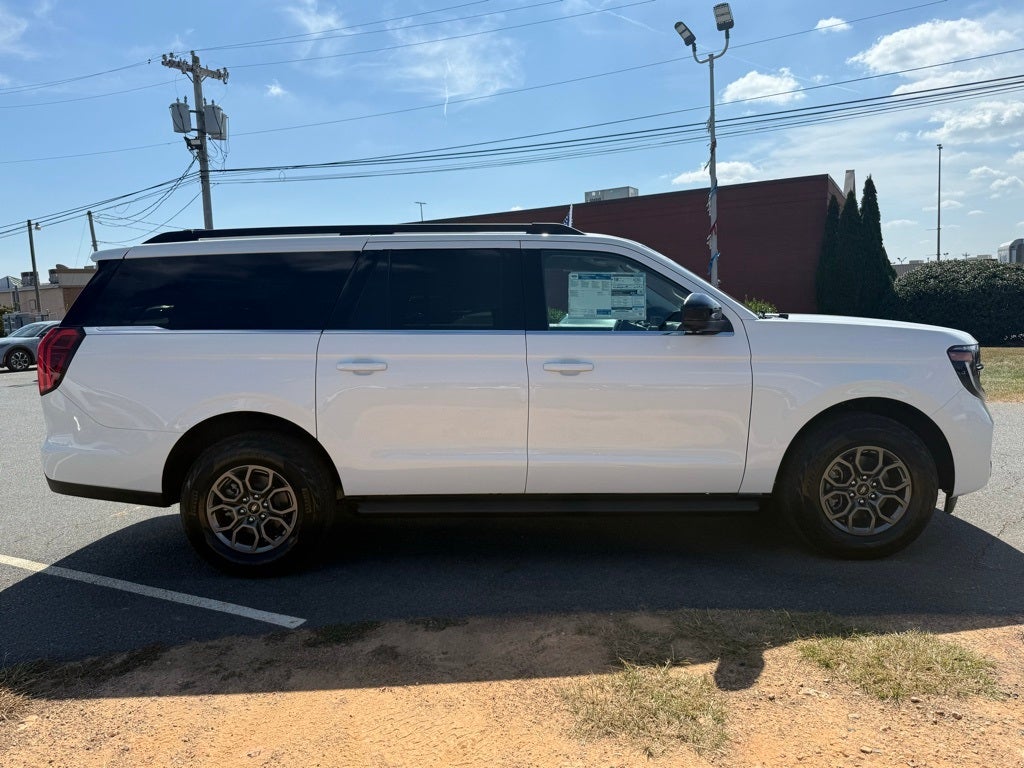 2025 Ford Expedition Max Active