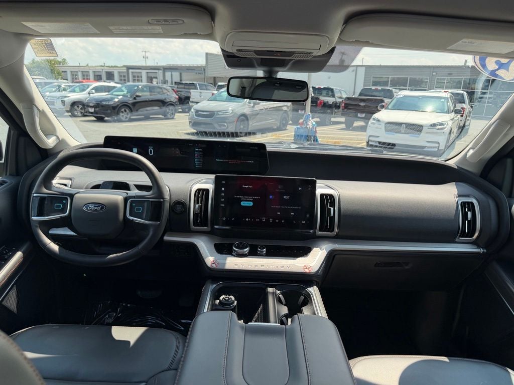 2025 Ford Expedition Max Active
