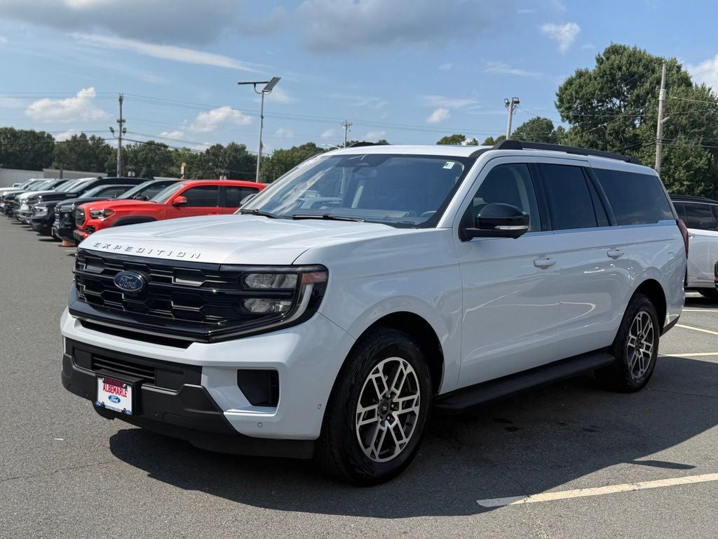 2025 Ford Expedition Max Active