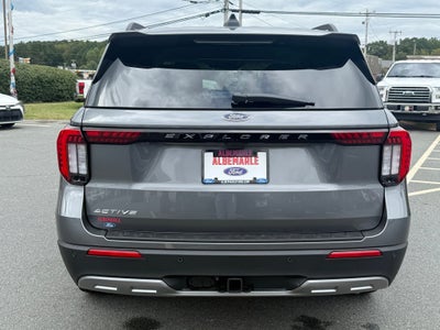 2025 Ford Explorer Active