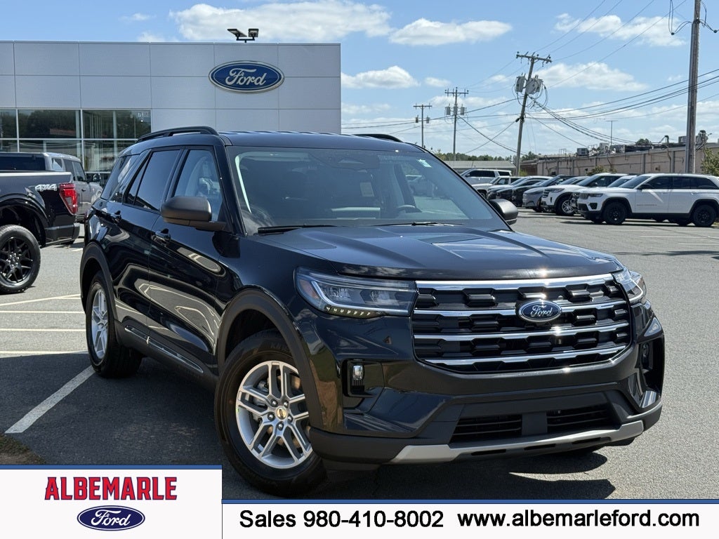 2025 Ford Explorer Active