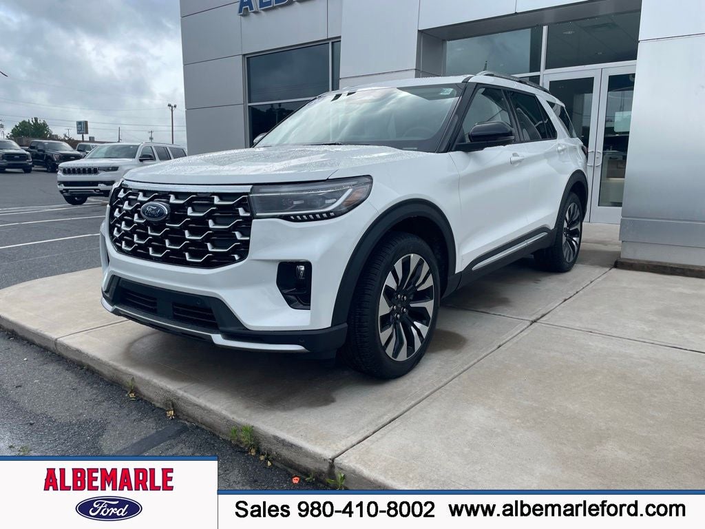 2026 Ford Explorer Platinum 4WD's photo