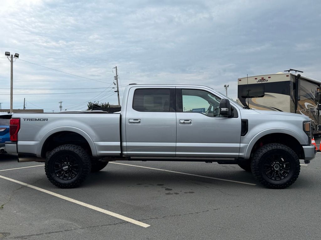 2022 Ford F-250SD Lariat