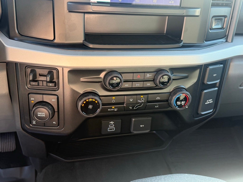 2025 Ford F-250SD XLT