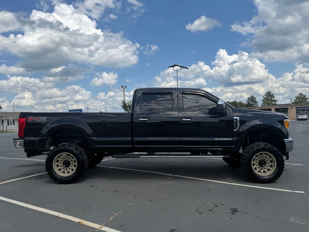 2017 Ford F-250SD Lariat