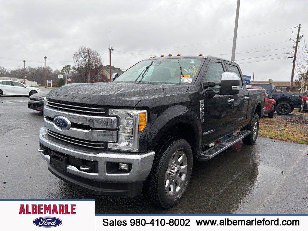 2017 Ford F-250SD Lariat