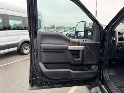 2017 Ford F-250SD Lariat