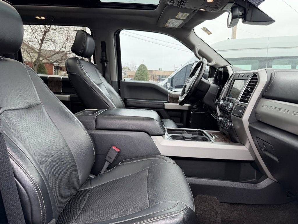 2017 Ford F-250SD Lariat