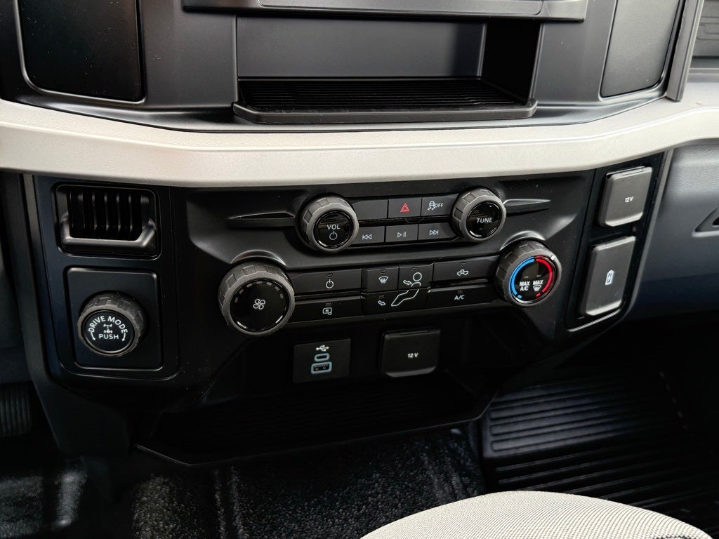 2025 Ford F-250SD XL