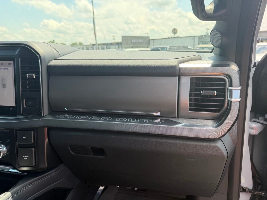 2025 Ford F-250SD Platinum