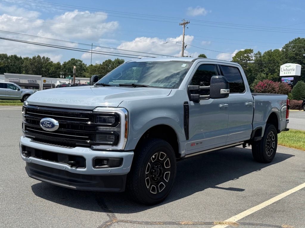 2025 Ford F-250SD Platinum