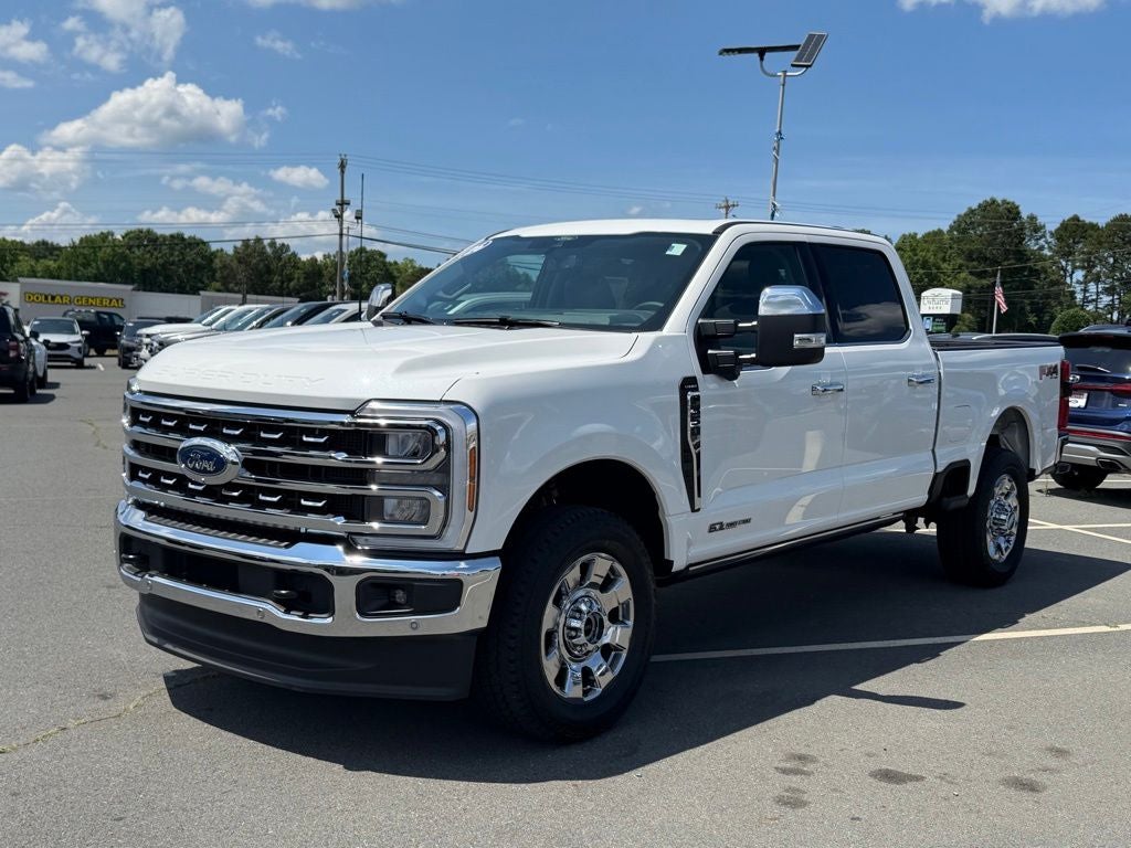2026 Ford F-350SD Lariat