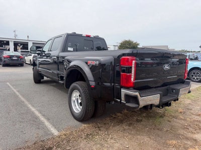 2027 Ford F-350SD Lariat DRW