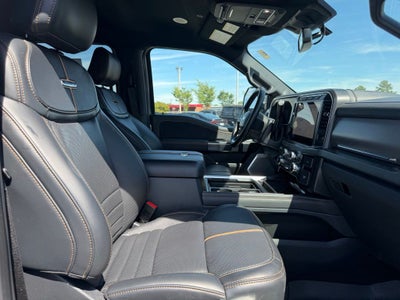 2024 Ford F-350SD Platinum DRW