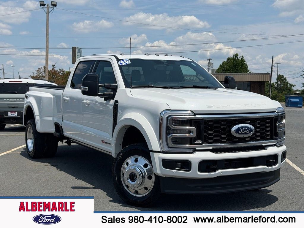 2026 Ford F-450SD Platinum DRW