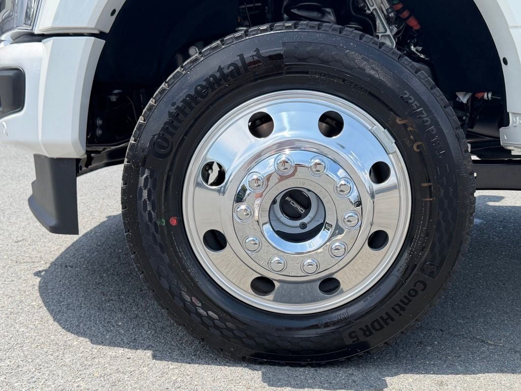 2026 Ford F-450SD Platinum DRW