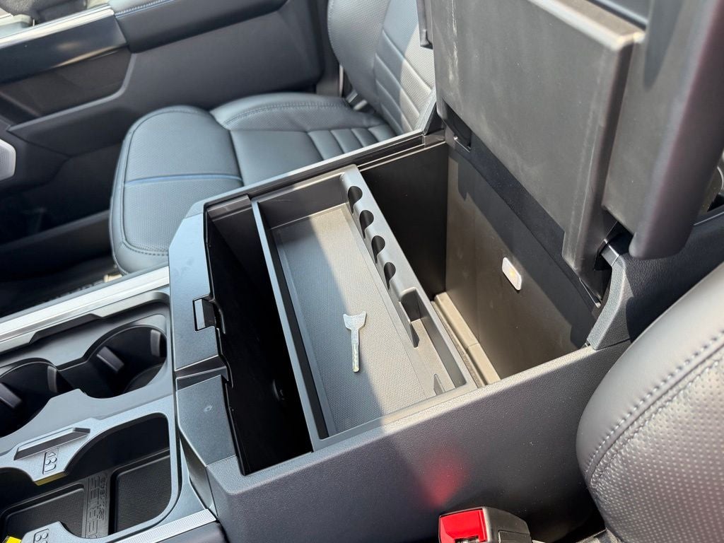 2026 Ford F-450SD Platinum DRW