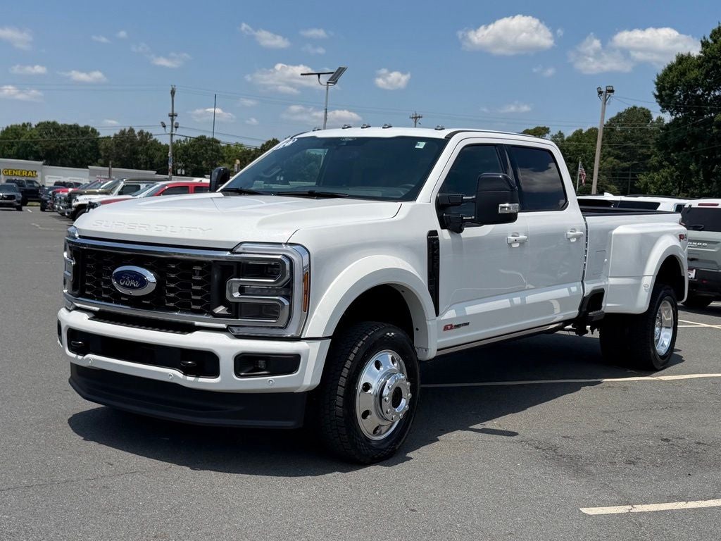 2026 Ford F-450SD Platinum DRW