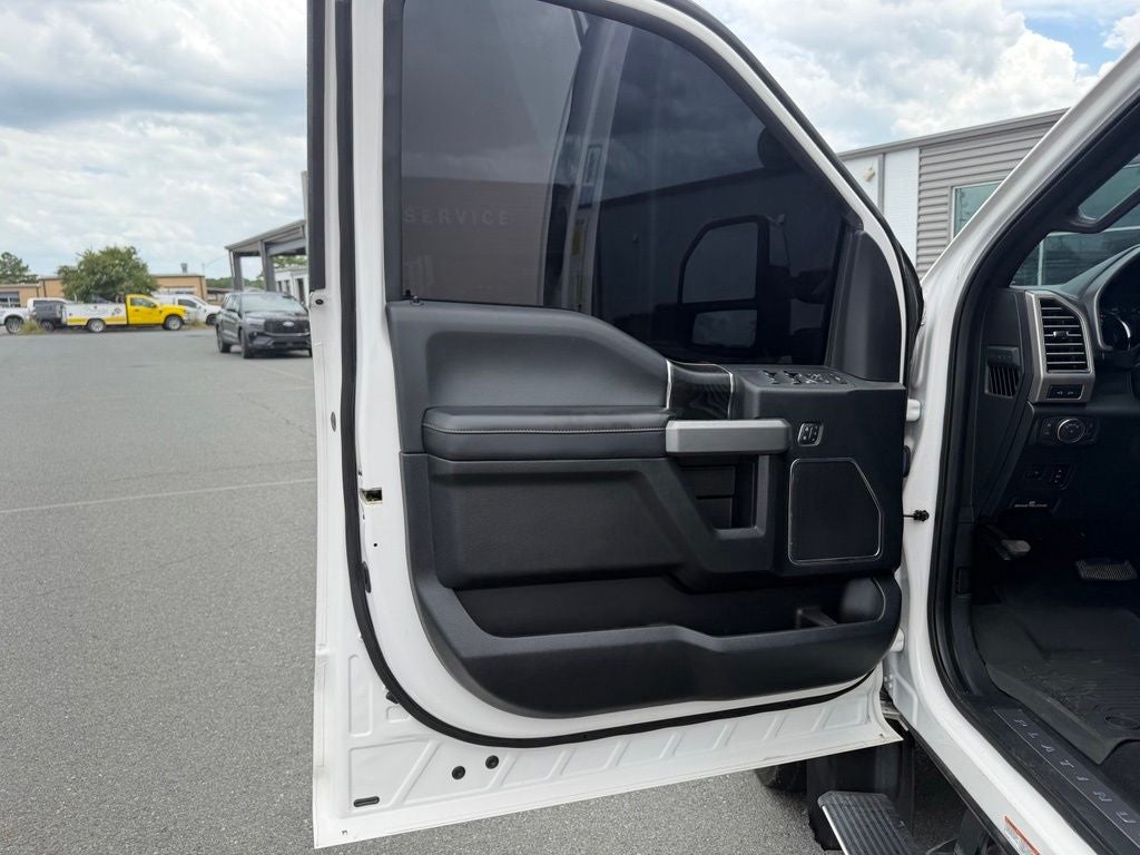 2019 Ford F-450SD Platinum DRW