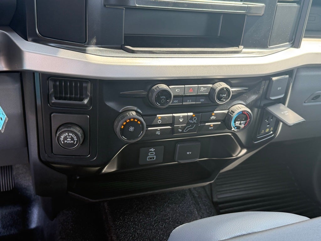 2025 Ford F-250SD XL