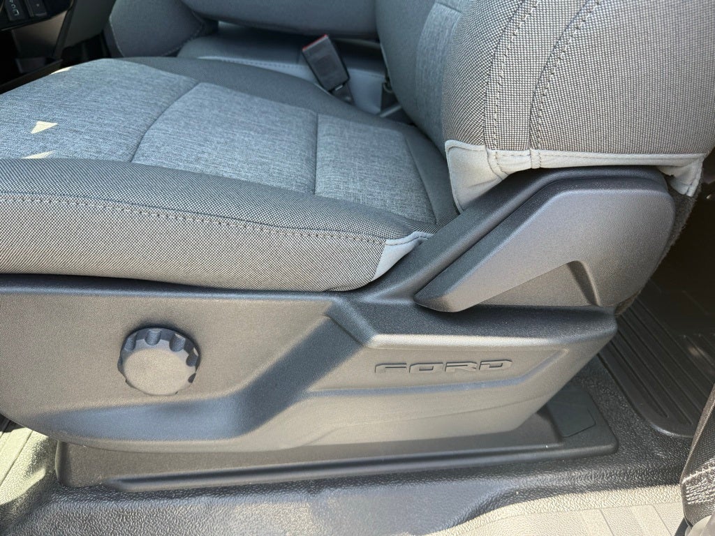 2025 Ford F-350SD XL