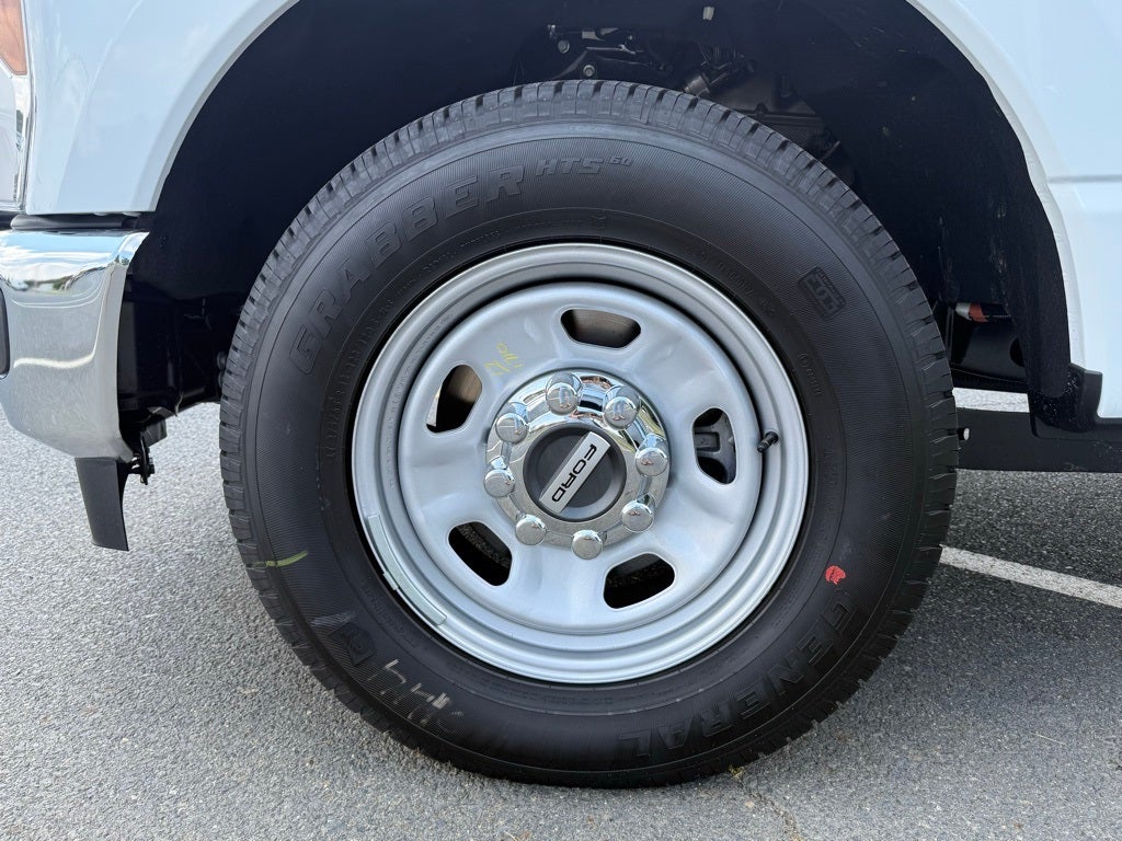 2025 Ford F-350SD XL