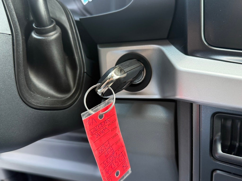 2025 Ford F-350SD XL