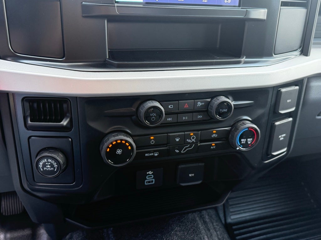 2025 Ford F-350SD XL