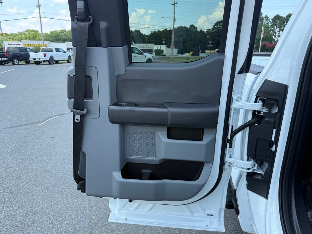 2025 Ford F-350SD XL