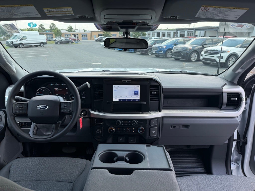 2025 Ford F-350SD XL