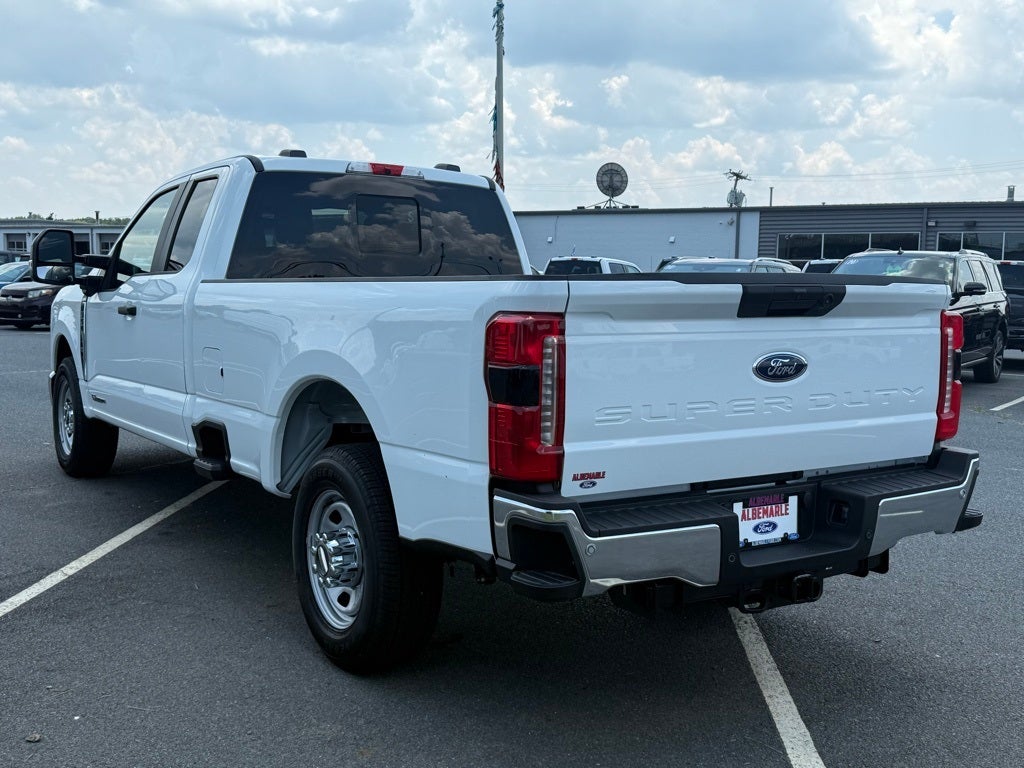 2025 Ford F-350SD XL