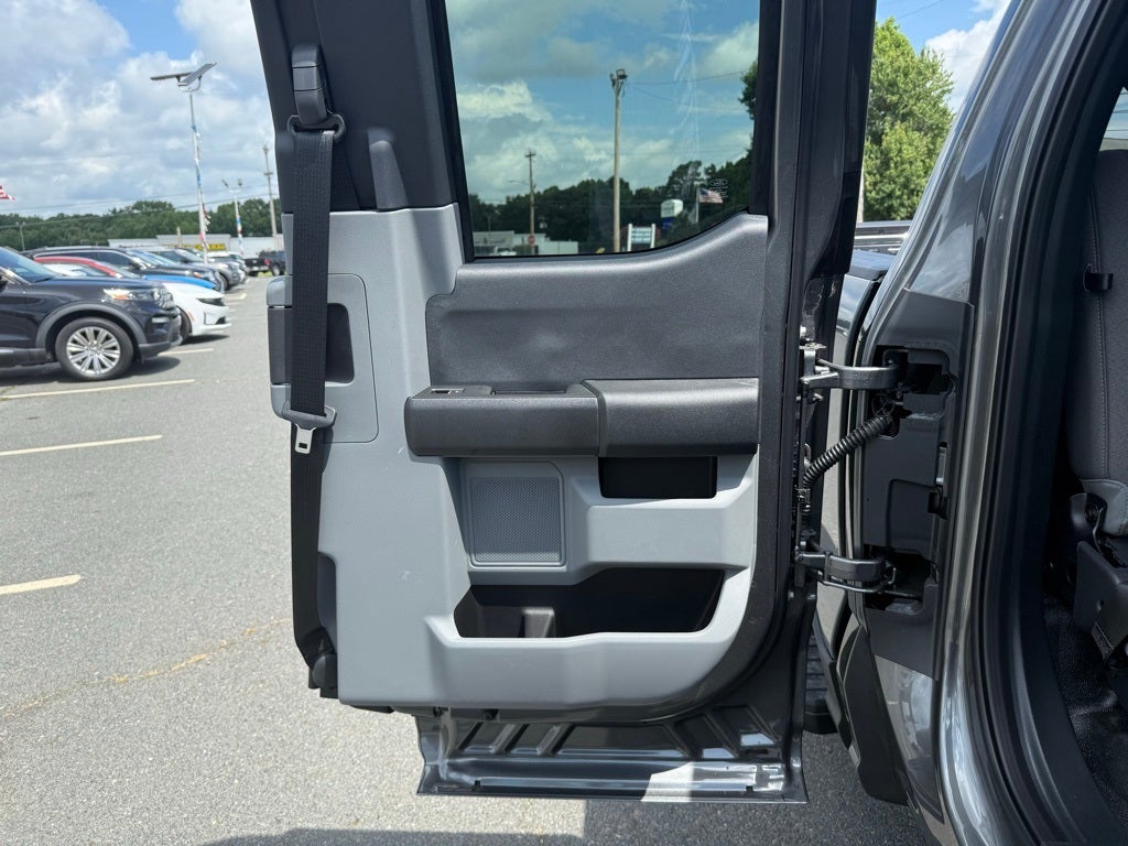 2025 Ford F-350SD XL