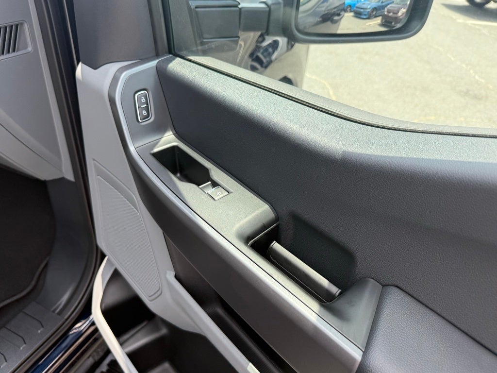 2025 Ford F-350SD XLT