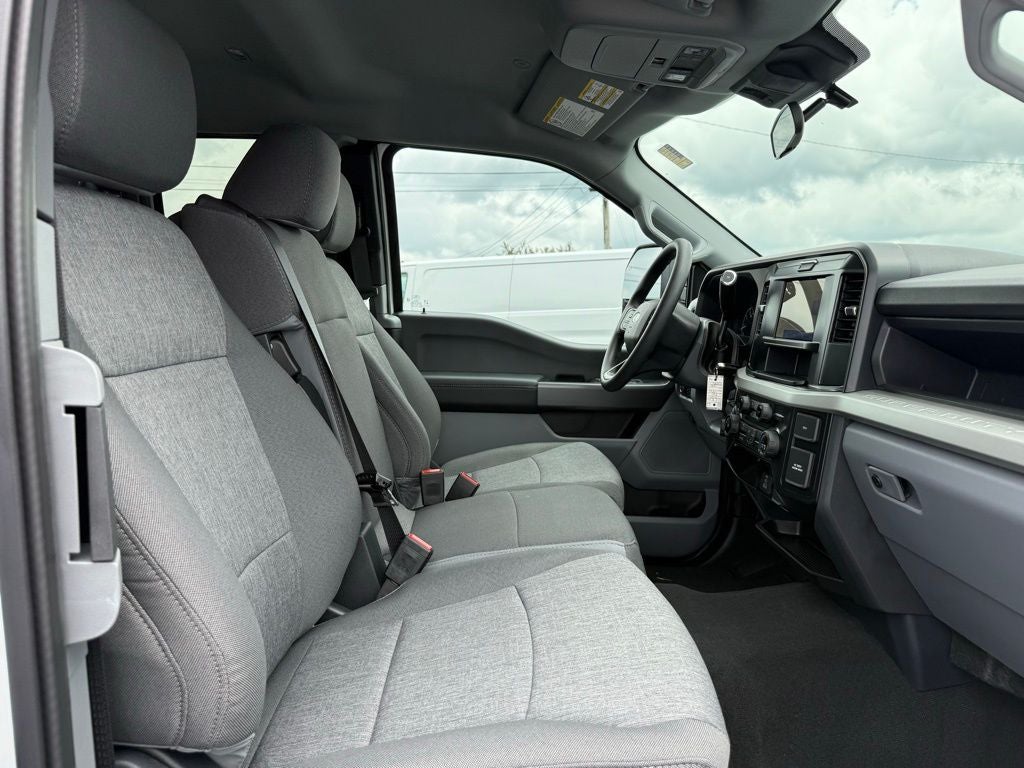 2025 Ford F-350SD XL