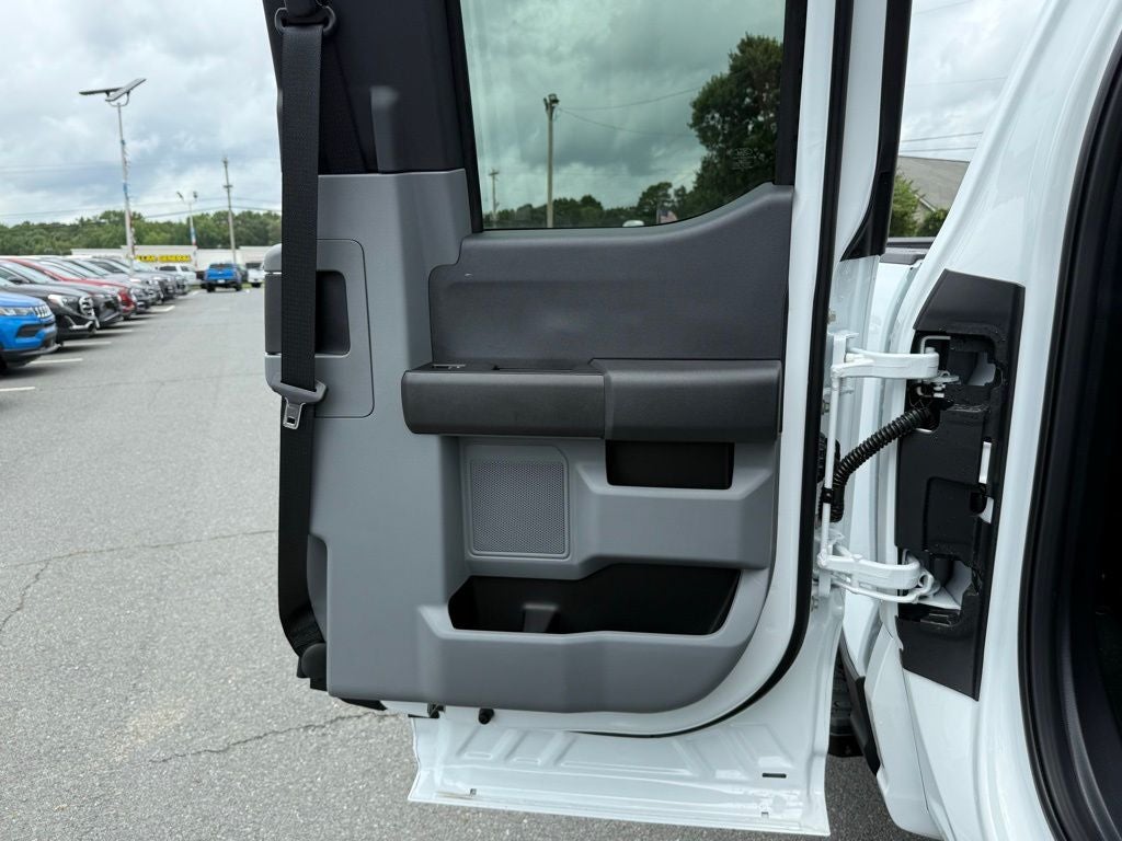 2025 Ford F-350SD XL