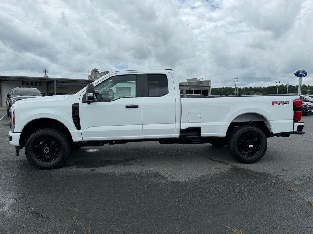 2025 Ford F-350SD XL
