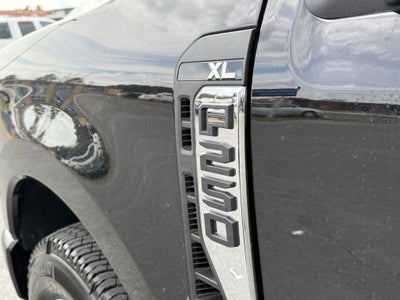 2025 Ford F-250SD XL
