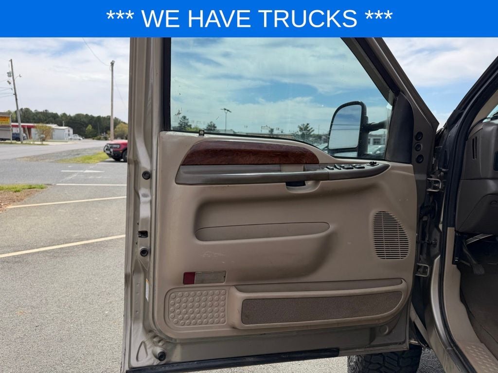 2002 Ford F-250SD Base