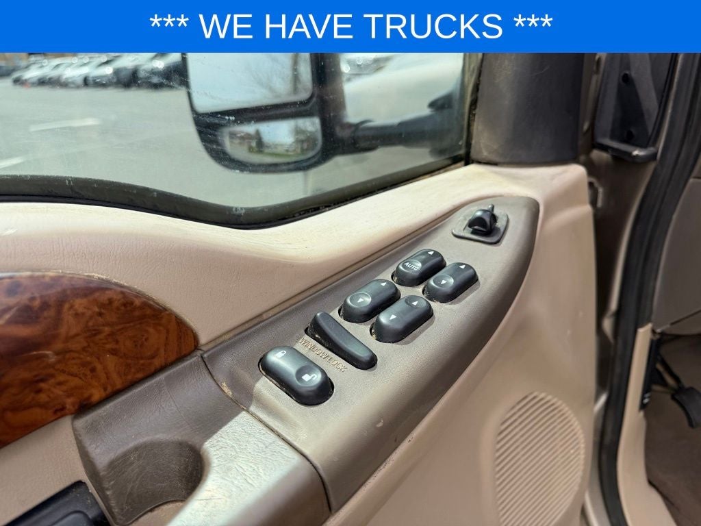 2002 Ford F-250SD Base