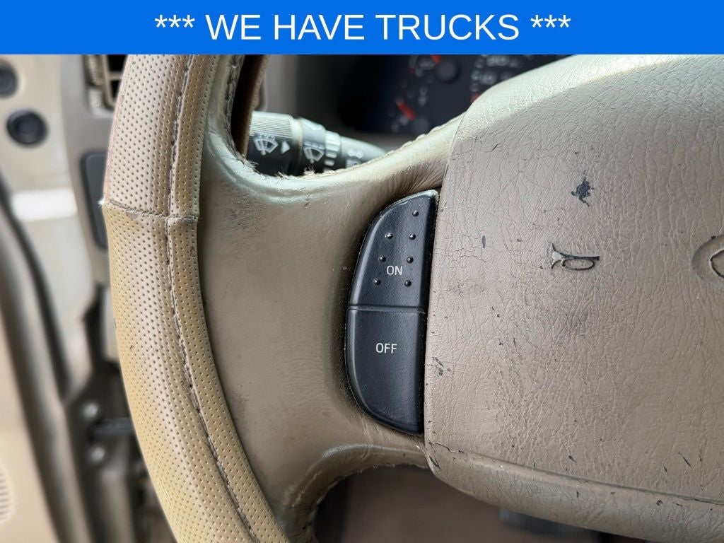 2002 Ford F-250SD Base