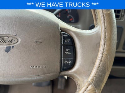 2002 Ford F-250SD Base