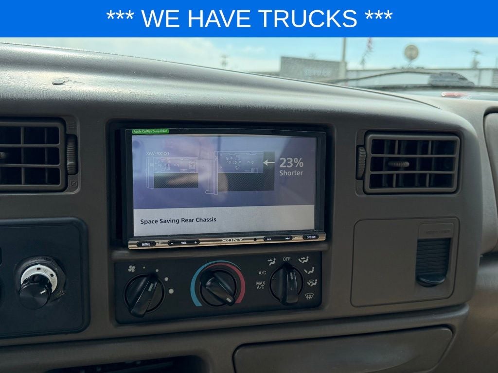 2002 Ford F-250SD Base