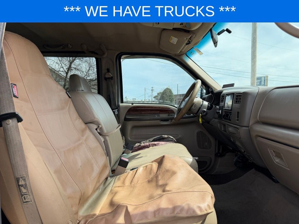 2002 Ford F-250SD Base