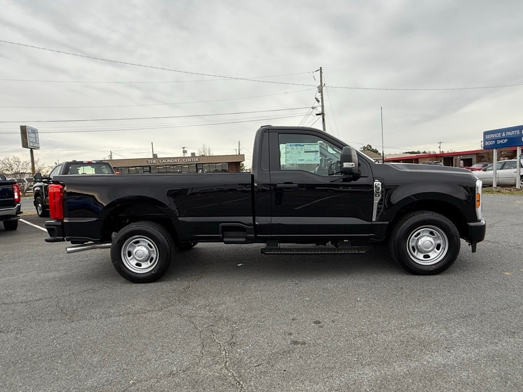 2025 Ford F-350SD XL