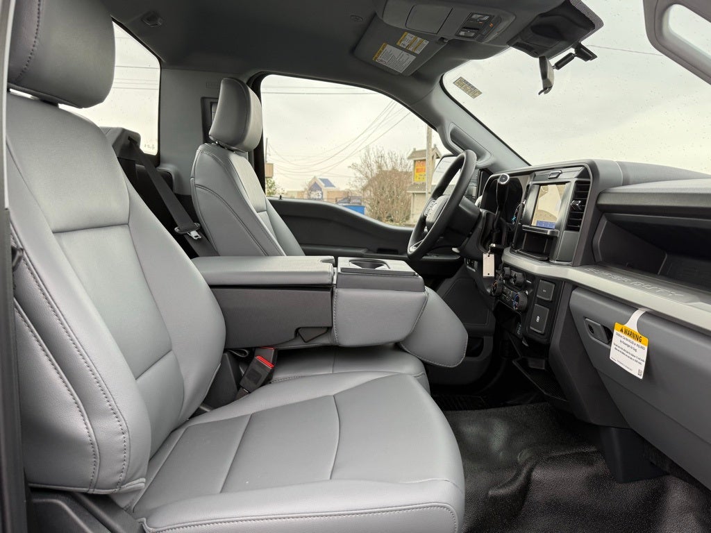 2025 Ford F-350SD XL