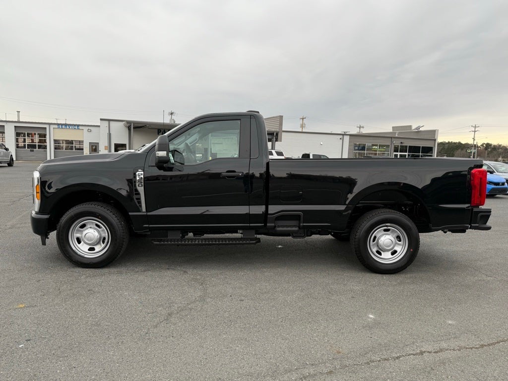 2025 Ford F-350SD XL