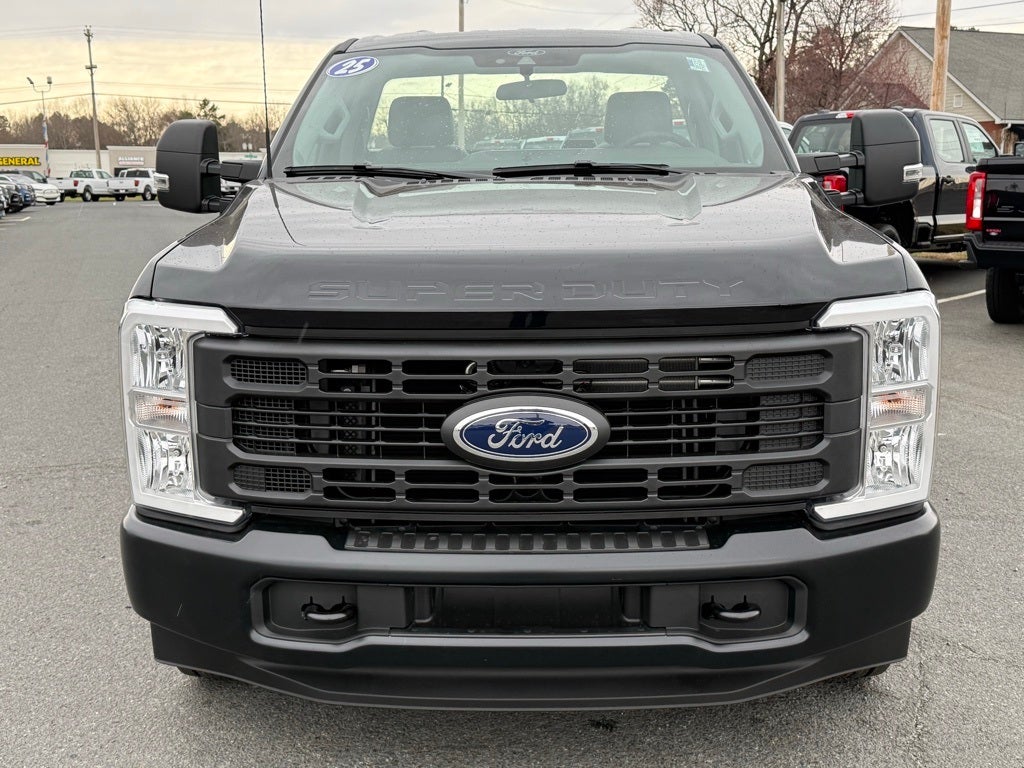 2025 Ford F-350SD XL