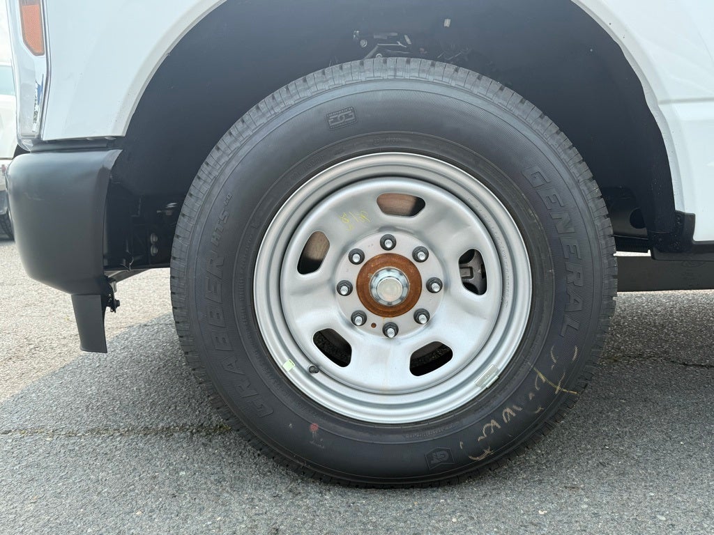 2025 Ford F-350SD XL