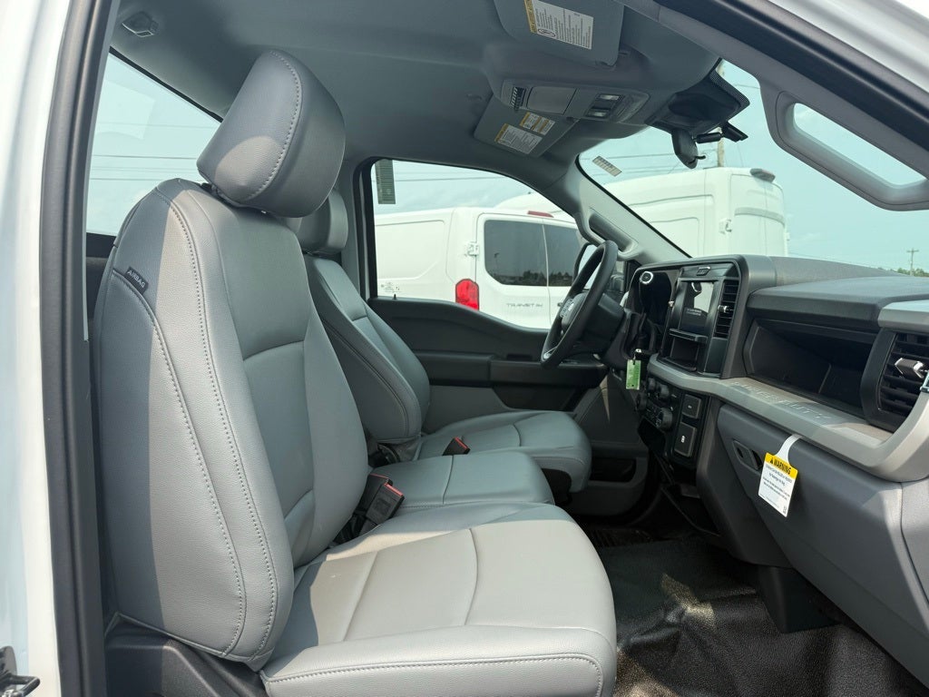 2025 Ford F-350SD XL