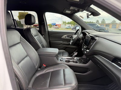 2022 Chevrolet Traverse LT Leather